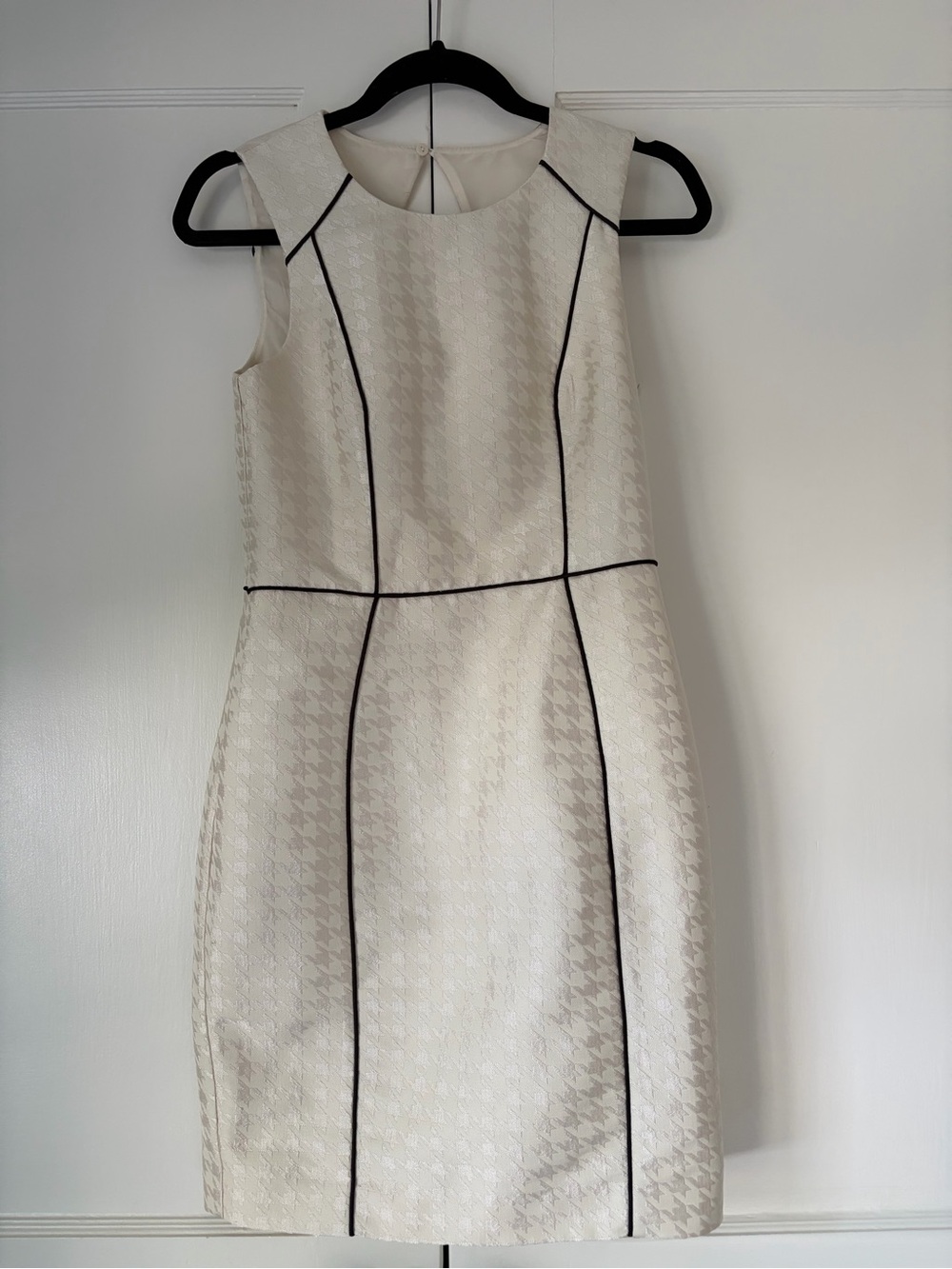 H&M Sleeveless Cream Ivory Jacquard Sheath Pencil Dress Size 6